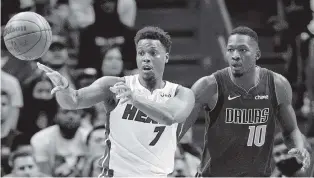  ?? DAVID SANTIAGO dsantiago@miamiheral­d.com ?? An anonymous Western scout says about Heat guard Kyle Lowry: ‘One of smartest players I’ve been around. He and Jimmy [Butler] don’t need to score a lot to impact the game.’