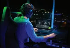  ?? ?? The prices for gaming laptops, such as the Razer Blade 17, are expected to increase in 2022.