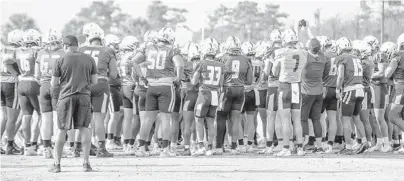  ?? ?? UCF’s spring practices began Tuesday with the Knights intent on building off their Gasparilla Bowl victory.