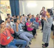  ?? VIRENDRA SINGH GOSAIN/HT ARCHIVE ?? A training session for the deaf at Noida Deaf Society.