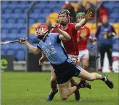  ??  ?? Glenealy captain Danny Staunton in action against St Anne’s.