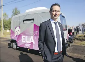  ?? LEAH HENNEL ?? Dan Finley, vice-president of business developmen­t for Pacific Western Transporta­tion, says the driverless shuttle is extremely safe.