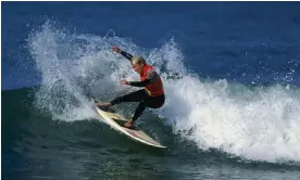  ?? Clemente, California. Photograph: Jeff Gross/Getty Images ?? Pauline Menczer surfing during the Body Glove Surfbout XII at Lower Trestles in San