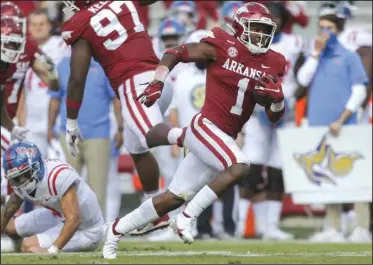  ??  ?? Redshirt freshman safety Jalen Catalon, who ranks 27th nationally with 10 tackles per game, is gaining a reputation around the SEC as he helps lead the Arkansas defense. “To me, he’s the key to our defense,” Arkansas Coach Sam Pittman said. (NWA Democrat-Gazette/Charlie Kaijo)