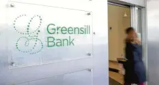  ?? Foto: dpa ?? Wegen drohender Überschuld­ung wurde die Greensill Bank in Bremen vorerst ge‰ schlossen. Ihr zentrales Marketing‰Instrument war die Einlagensi­cherung.