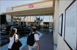  ?? (Photo Cyril Dodergny) ?? La gare de Menton disposera à terme d’un véritable parvis.