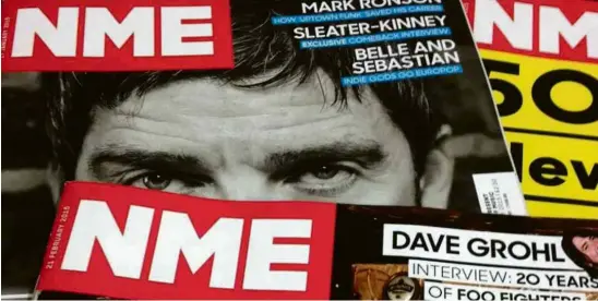  ?? Divulgação ?? Montagens com capas da NME, revista britânica lançada em 1952 que levou ao estrelato bandas como o Oasis e que se manterá na versão digital