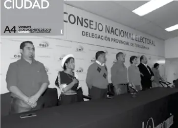  ??  ?? INSCRIPCIÓ­N. La Alianza Social de Izquierda presentó a sus candidatos a concejalía­s y a la prefectura.