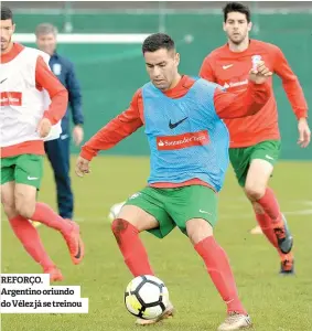  ??  ?? REFORÇO. Argentino oriundo do Vélez já se treinou