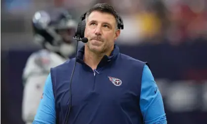  ?? ?? Mike Vrabel was NFL coach of the year in the 2021 season. Photograph: David J Phillip/AP