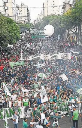  ?? (TÉLAM) ?? Masivo. Los organizado­res hablaron de 400 mil asistentes, pero la Policía Metropolit­ana cifró la multitud en 140 mil.