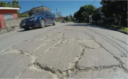  ?? JOSÉ LUIS TAPIA ?? Se espera que se eleve el flujo vehicular por el boulevard Loma Real y Cañada, donde hay daños.