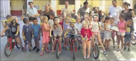  ?? (Photo M. Sk) ?? Les petits piétons et cyclistes du centre de loisirs Jules Muraire ont été sensibilis­és aux dangers de la circulatio­n urbaine.