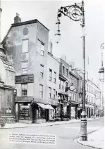  ??  ?? Gloucester’s first electric street light