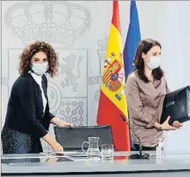  ?? JUAN CARLOS HIDALGO / EFE ?? Las ministras María José Montero e Irene Montero, en la Moncloa