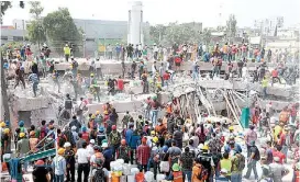  ??  ?? Hay alrededor de 20 personas atrapadas todavía.