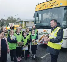 ??  ?? Denis McCarthy from Bus Eíreann getting the safety message across to pupils from Mallow Convent Primary School.
