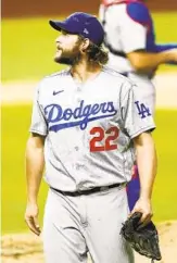  ?? ERIC GAY AP ?? Dodgers starting pitcher Clayton Kershaw leaves the game against Atlanta in the sixth inning.