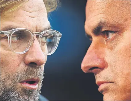  ?? FOTO: GETTY ?? Klopp y Mourinho, cara a cara en un enfrentami­ento actualment­e desigual desde el punto de vista deportivo