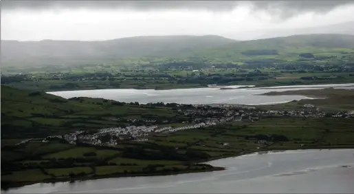  ?? Pic: ?? Strandhill Village seen from the air. Picasa