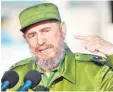  ?? Foto: dpa ?? So bleibt Fidel Castro vielen in Erinne rung: ein Mann mit Bart und grüner Uni form. Der Mann hat das Land Kuba stark verändert. Nun ist er tot.
