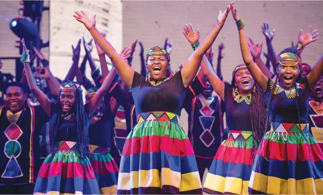  ?? Picture: Michel Bega ?? BRIMMING WITH WELL-BEING. The Ndlovu Youth Choir is just one small facet of the work Hugo Tempelman has been doing through the Ndlovu Care Group from which he has conducted a number of community-based projects.