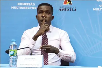 Novo dicionário de Língua Gestual é editado em breve - PressReader