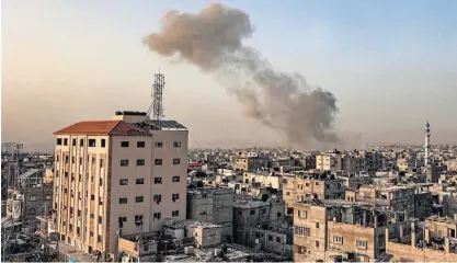  ?? ?? Bombardeam­ento em Rafah, no sul da Faixa de Gaza.