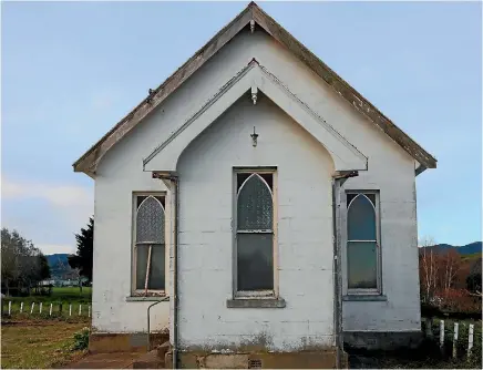  ?? PHOTO: SUPPLIED ?? The old Puriri Church just southeast of Thames on the edge of the Hauraki Plains is for sale.