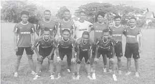  ??  ?? KE FINAL: Dayawa Saribas United melangkah ke final setelah membenam Bersepai FC 3-0 pada separuh akhir semalam.