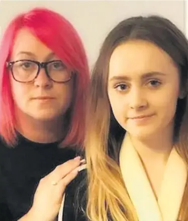  ?? IMAGE: HAYLEIGH WHITE ?? Hayleigh White with her daughter Ellie McCarthy, 15, who was hit by a van as she stood at a bus stop