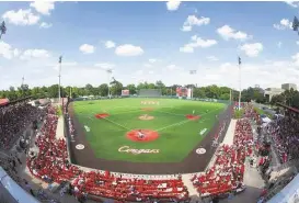  ?? Houston Chronicle file ?? A $4 million gift from Darryl and Lori Schroeder will give Cougar Field a new name and a new look with a state-of-the-art developmen­t center and clubhouse.
