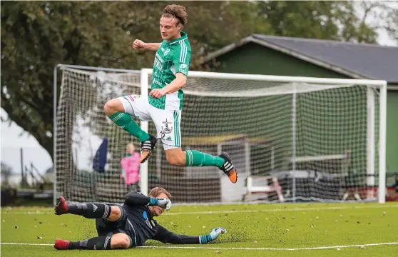  ?? Bild: ROBERT BOMAN ?? ”SUPER-SUB”. Marcus Thorbjörns­son gjorde två mål sist mot Kvarnby. Plus ett mål i b-laget mot Böljan.