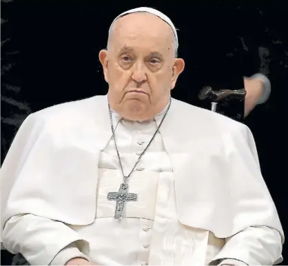  ?? AP ?? Problemas. Otra tormenta se acerca para el Papa Francisco con el riesgo de un cisma en el horizonte.