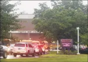  ?? Tyler Sizemore / Hearst Connecticu­t Media ?? A sign reminds students to wear their masks as they return for the first day of the 2020-21 school year at Westhill High School in Stamford on Sept. 10.