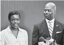  ?? AMY DAVIS/BALTIMORE SUN ?? Fredricka Gray, left, attends a news conference with Coppin State University President Anthony L. Jenkins to announce the creation of the Freddie Gray Student Success scholarshi­p.