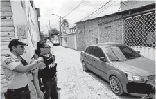  ?? ?? El carro donde andaba el agente de tránsito el día del crimen ocurrido en La Pradera.