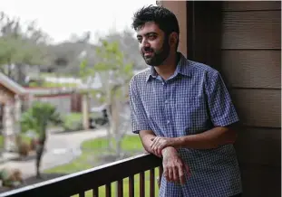  ?? Steve Gonzales / Houston Chronicle ?? Hussein Alaawad graduated from medical school in Baghdad and wound up in Texas after fleeing death threats in Iraq. With Texas ending its participat­ion in the Refugee Medical Assistance program, he is unable to pay for his medication for latent...