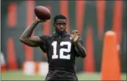  ?? RON SCHWANE — THE ASSOCIATED PRESS FILE ?? Cleveland Browns wide receiver Josh Gordon warms up during the team’s organized team activity at its NFL football training facility Tuesday in Berea, Ohio. Gordon has ‘Äúhumbly’Äù returned to the team after an extended absence to deal with his health. The former Pro Bowler has missed most of the past five seasons for numerous violations of the NFL’Äôs substance abuse policy. He has battled addictions to drugs and alcohol. Gordon was in rehab last year while suspended.