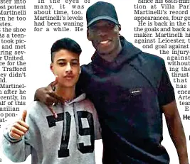  ?? ?? Hero: a young Martinelli, on a trial at Manchester United, meets Paul Pogba