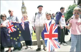  ?? REUTERS ?? Participan­ts attend at pro-EU referendum event in London on Sunday