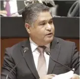  ??  ?? Víctor Fuentes, senador panista por Nuevo León, celebró la aprobación para aumentar el catálogo de delitos.