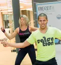  ??  ?? Sport Una lezione di zumba