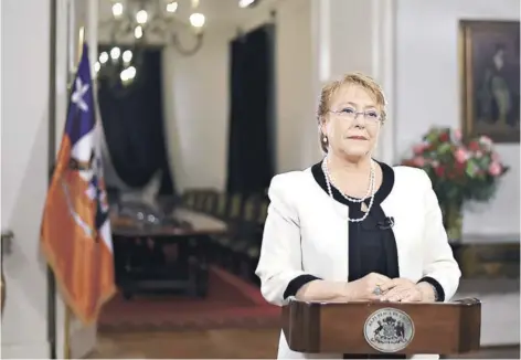  ??  ?? ► Hace un año, la presidenta Michelle Bachelet anunció los lineamient­os del proyecto que presenta hoy.