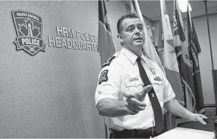  ?? TIM KROCHAK • FILE ?? Halifax Regional Police Chief Dan Kinsella speaks to the media on Oct. 17, 2019.