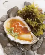  ??  ?? Aspecto del plato de Ostra fría a la japonesa.