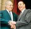  ?? FOTO: DPA PA ?? Jacques Chirac (r.) und der Kanzler Helmut Kohl .