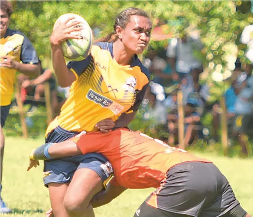  ?? Photo: Ronald Kumar ?? Eseta Vonovono of Northland on attack against Nasinu during the Royal Tea Ranadi Cup Round One competitio­n at the St. Marcellin Primary School grounds on May 7, 2022.