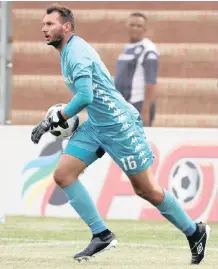  ??  ?? DARREN Keet of Wits is a frontrunne­r for the Bafana goalkeeper spot. |