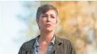  ?? DEAN BUSCHER/CW ?? Sheriff Jody (Kim Rhodes) rides to the rescue again on “Supernatur­al.”